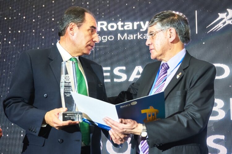 BNB recibe el premio Paul Harris a la excelencia empresarial