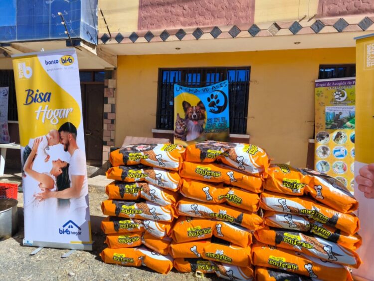 La campaña “Por los peluditos de la calle” de Banco BISA benefició a albergues de 3 ciudades