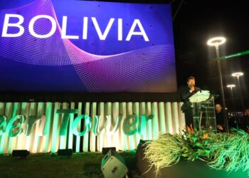 Samuel Doria Medina en la inauguración de Green Tower “Me gustan los desafíos”