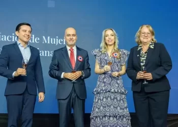 En Expocruz: Embajada de Francia lanza la iniciativa “Marianne en Bolivia”