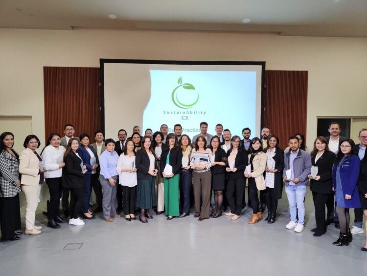 ICR galardonó a las empresas comprometidas con el desarrollo sostenible de Bolivia