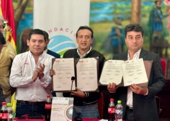 Fundación Coca-Cola, Agua Tuya y la alcaldía de Tarija se unen para llevar agua a dos barrios de la urbe