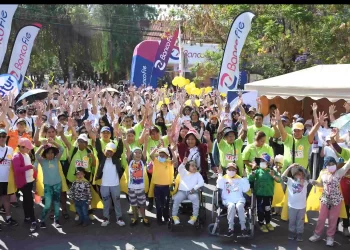 Campaña “Caminando por la Vida” a favor de niñas y niños con cáncer congregó a más de 1.500 personas en Cochabamba