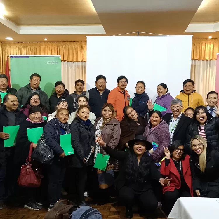 Academia BNB capacitó a 700 micro y pequeños empresarios de Bolivia