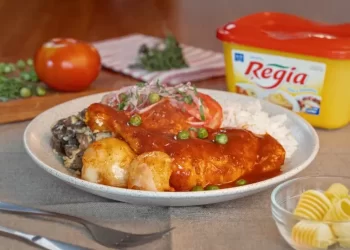 Gastronomía: Regia, “Cómplice de tu sazón” invita a preparar el tradicional ahogadito para un rico picante de pollo