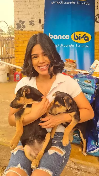 La campaña “Por los Peluditos de la Calle” de Banco BISA benefició a Santa Cruz