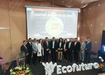 Ecofuturo recibe premio internacional por mejores prácticas de protección al cliente