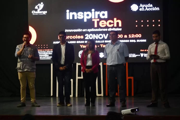Banco Ecofuturo expone sobre la transformación digital a productores de las comunidades de Yacuiba, Caraparí y Villamontes