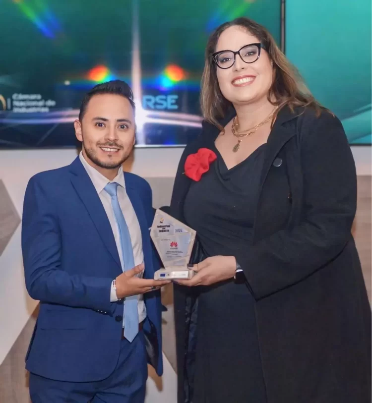 Huawei reconocida con el Galardón ‘Industrias con Impacto’ por su Programa Semillas para el Futuro