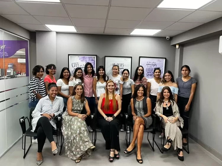 “Red Mujer, Mi Aliada” de Banco Económico promueve la Inclusión y equidad de género