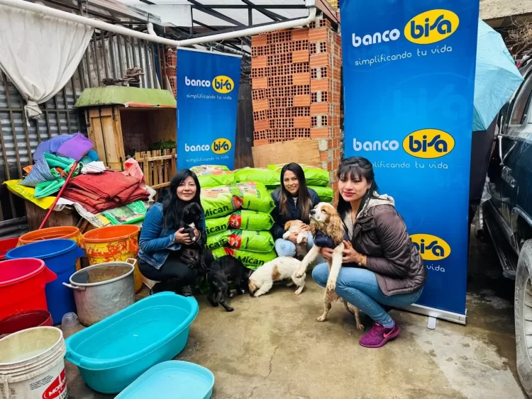 La campaña interna “Por los peluditos de la calle” llegó a toda Bolivia