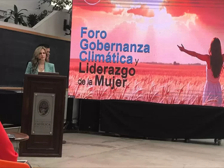 Arce promulgan Ley que viabiliza crédito por $us 75 millones para atender desastres naturales