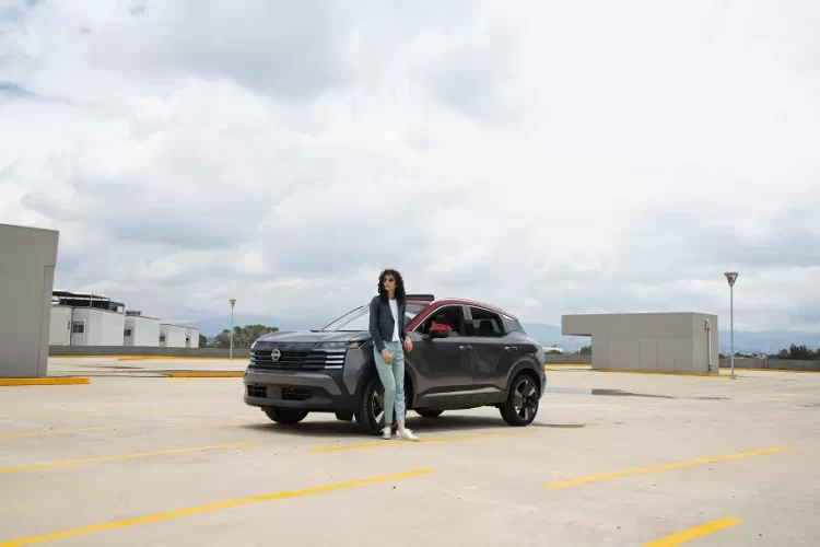 Nissan continúa innovando y apostando por la emoción con el lanzamiento de su torneo «Esto es Nissan Game en Bolivia»