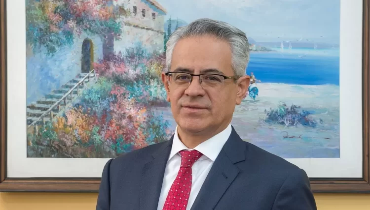 BISA y BCP  acuerdan crear la red más grande de cajeros del país.