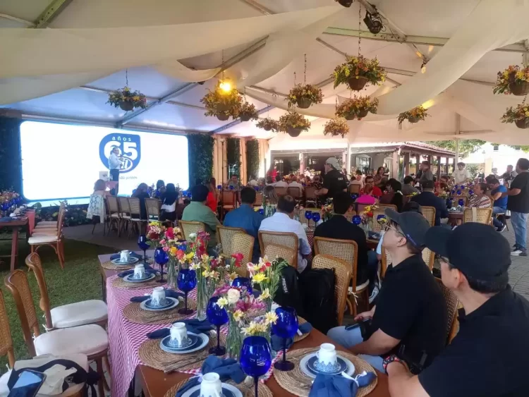 PIL Bolivia celebra a periodistas y presenta su nuevo propósito corporativo en su 65° aniversario