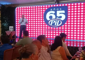 PIL Bolivia celebra a periodistas y presenta su nuevo propósito corporativo en su 65° aniversario