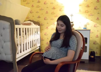 En el Día de la Madre, BancoSol impulsa una maternidad acompañada e igualitaria