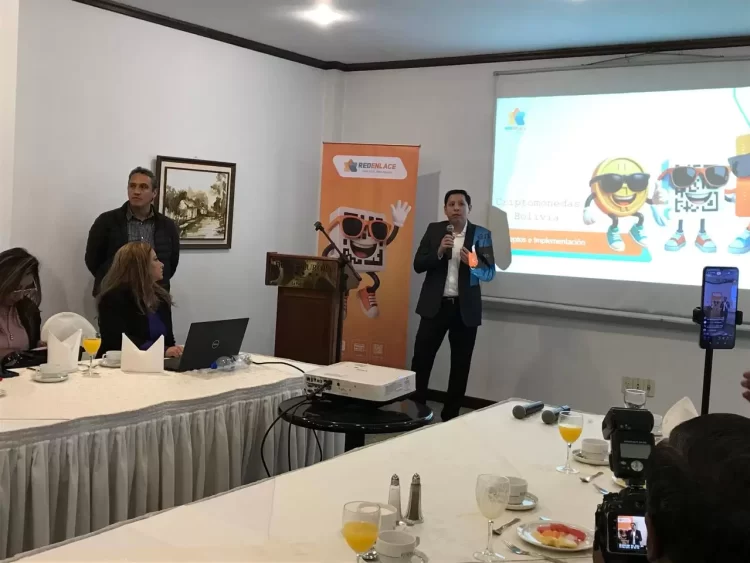 Red Enlace anuncia nuevos servicios como pagos instantáneos con PIX y dentro de poco con criptomonedas