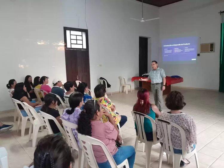 Itacamba da inicio al Proyecto de Confección y Costura Integral en Puerto Suárez