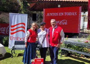 Coca-Cola lanza su nueva campaña “Juntos en Todas”para celebrar los momentos reales de la vida