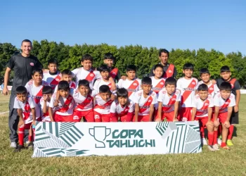 Sofía impulsa sueños y talentos en la Copa Tahuichi de Invierno 2025