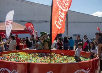 Tapitas por los niños con cáncer: Tapatón 2025 supera las expectativas y recaudó más de 10,4 toneladas de tapitas