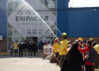 Refuerzan la primera línea: Empacar y Global Medic entregan 10 nuevos equipos contra incendios