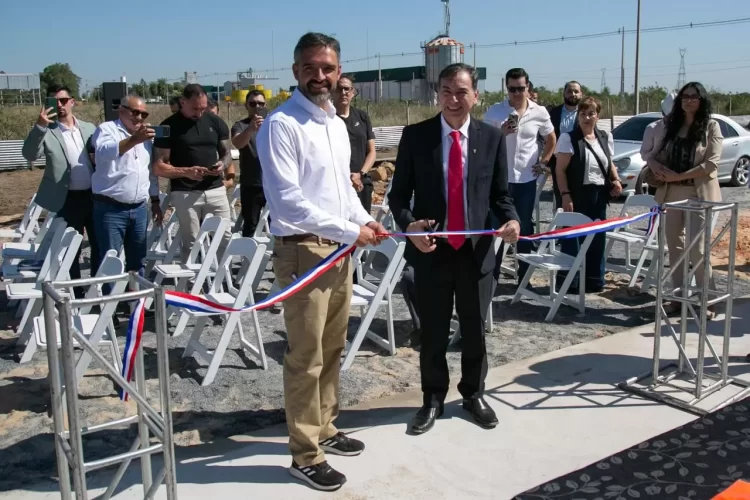 Empresa boliviana inaugura línea de producción de diésel en Paraguay