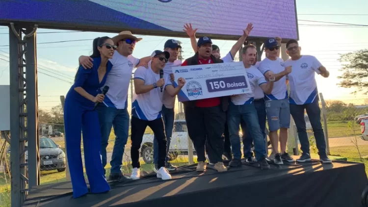 Cemento Camba fortalece lazos con sus ferreteros aliados 