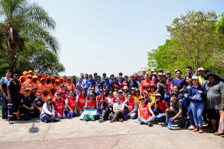 Sofía Ltda. y Fundares promueven la limpieza de la Laguna Guapilo junto a instituciones y voluntarios