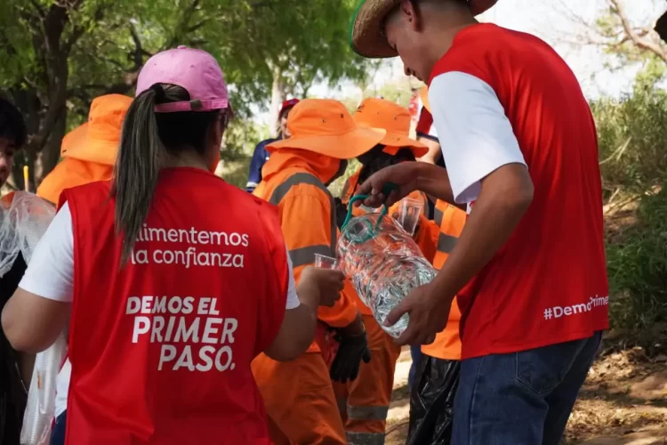 Sofía Ltda. y Fundares promueven la limpieza de la Laguna Guapilo junto a instituciones y voluntarios