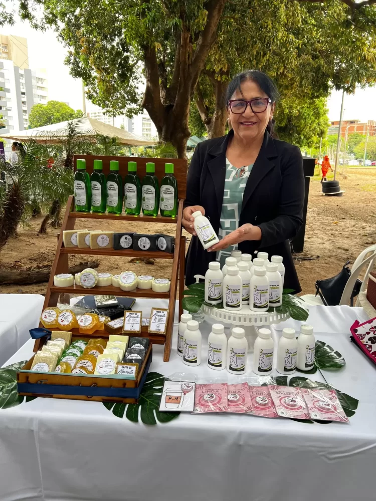 2da. versión de la Feria Multisectorial “Mujeres en Acción – Identidad Cruceña”