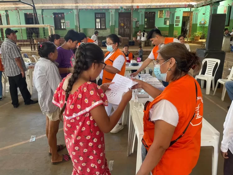 Campaña Oftalmológica de CRE llega a Roboré