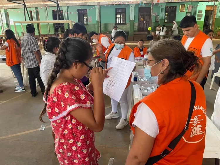 Campaña Oftalmológica de CRE llega a Roboré