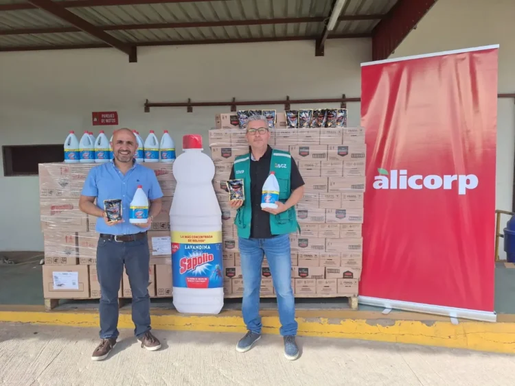 Alicorp entrega donación para apoyar a familias afectadas por el desastre en Samaipata