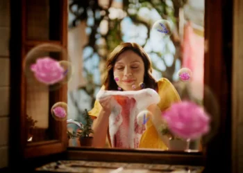 Detergente UNO repotencia sus fragancias para mejorar el momento del lavado