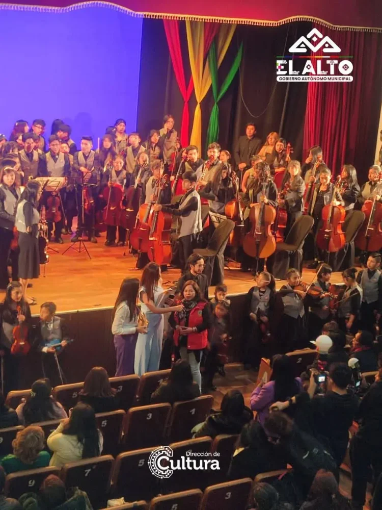 BancoSol cierra gestión 2025 de las escuelas de Capital Social