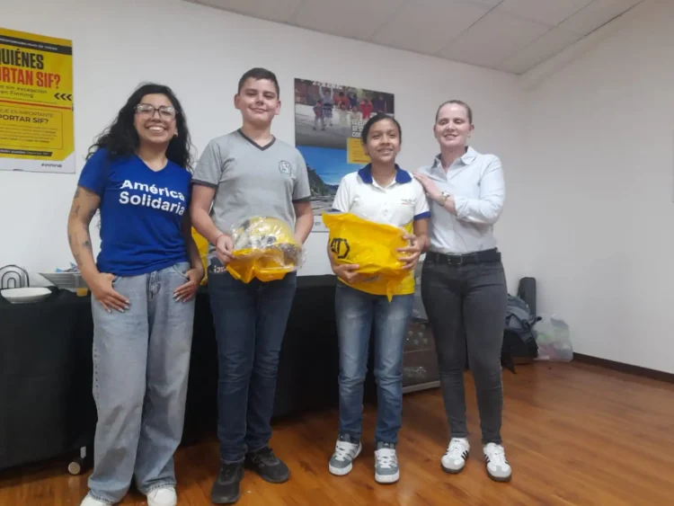 Finning Bolivia: Inspirando a futuros talentos de Bolivia en el Bootcamp STEM