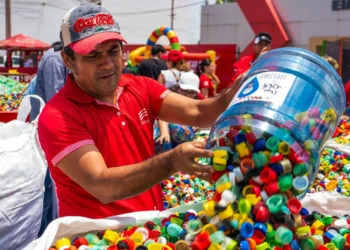 Tapatón en beneficio de niños con cáncer recolectó más de 12,4 toneladas de tapas plásticas
