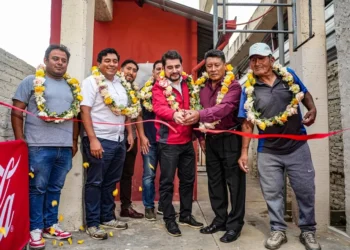 Inauguran sistema de agua potable que beneficia a más de 500 familias de la OTB Quimbol