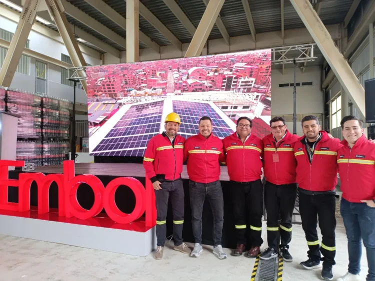 Embol inaugura sistema de energía solar en su planta de El Alto y continúa fortaleciendo su estrategia de sostenibilidad