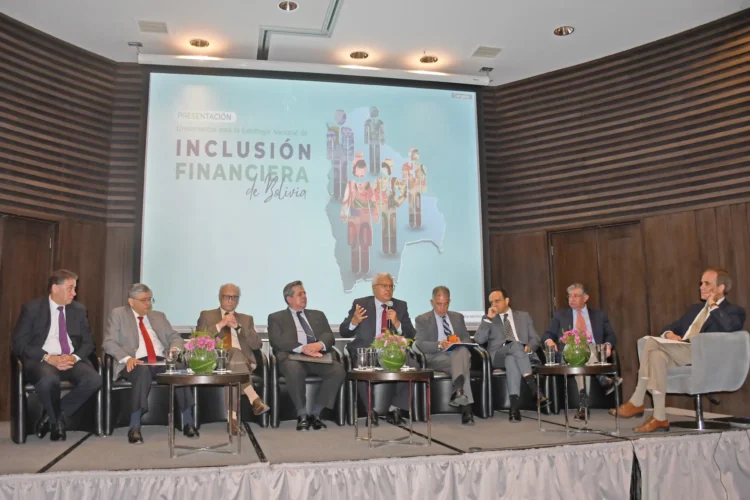 ASFI presentó los lineamientos para el diseño de una nueva Estrategia Nacional de Inclusión Financiera