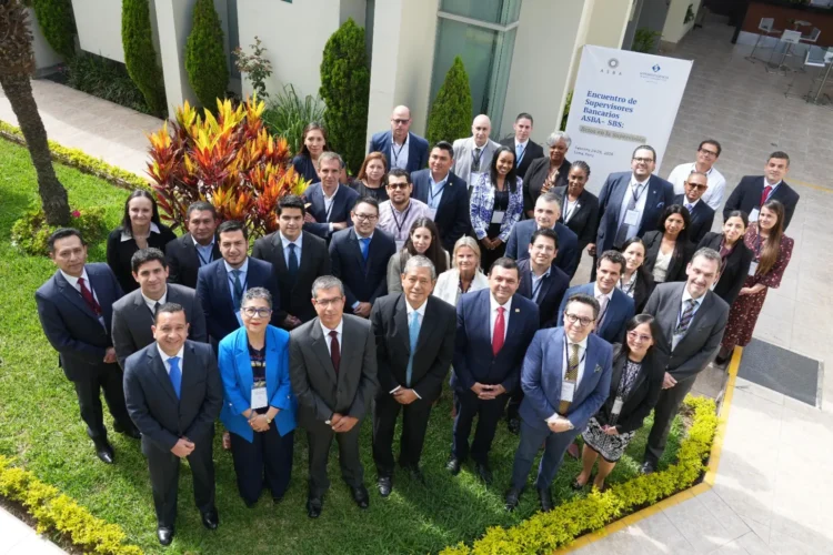 ASFI fortalece la supervisión financiera con estándares internacionales
