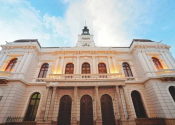 BNB conmemora 154 años creciendo con el país y su gente