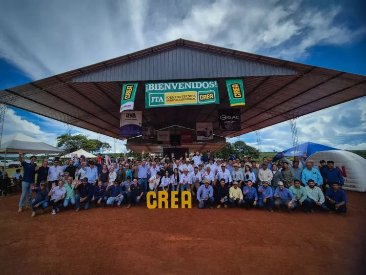 Bróter trae a experto internacional en suelos para impartir una jornada técnica agrícola en la Chiquitania