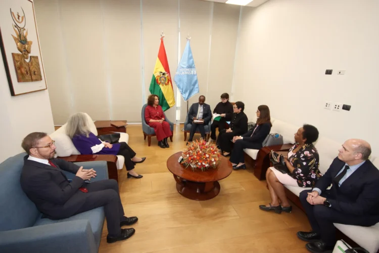 Delegación de la Junta Ejecutiva de ONU Mujeres en misión oficial en Bolivia