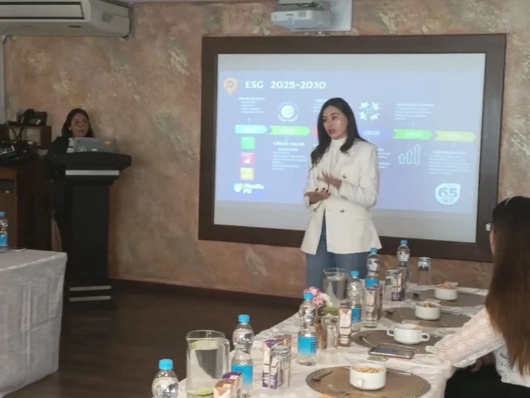 Taller “Voces que Suman”  de PIL Bolivia se realizó en Santa Cruz y La Paz. 