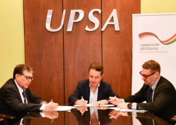 UPSA y GIZ se alían para potenciar capacidades profesionales para la transformación energética boliviana
