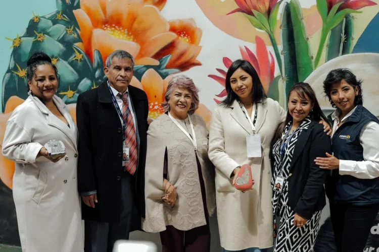 Plaza 21 Mall y Laboratorios Bagó inauguran mural “Ecos y Voces de la Naturaleza” en el Día Mundial de la Madre Tierra