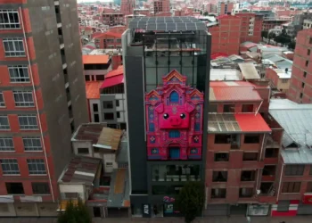 Nuevo edificio de Banco FIE en El Alto es amigable con el medio ambiente.  